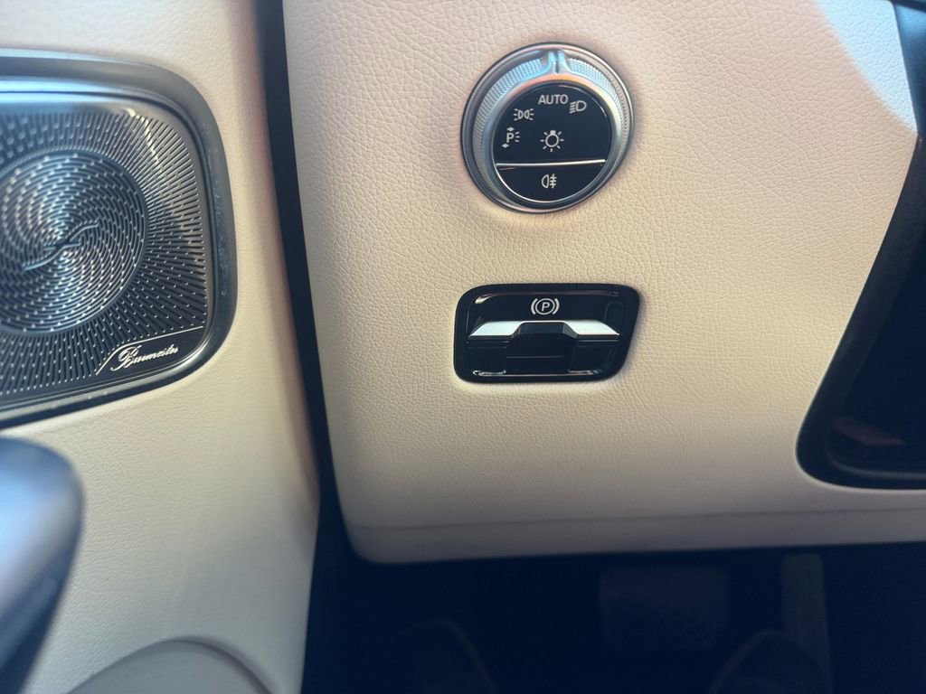 Certified 2023 Mercedes-Benz GLC 300 image 22