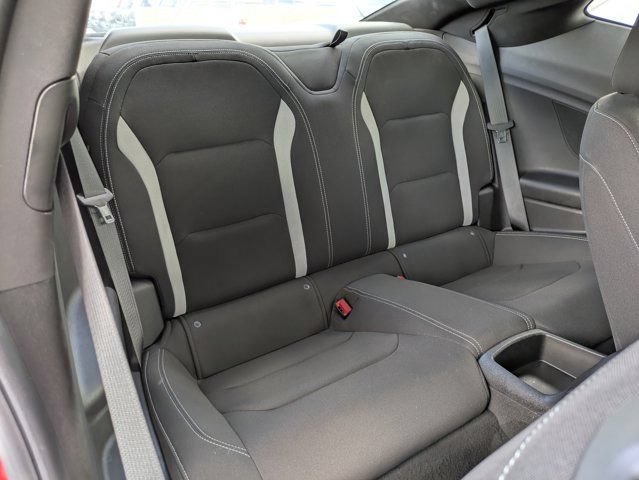 Used 2022 Chevrolet Camaro LT RWD image 15