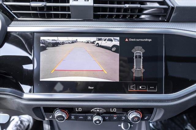 Used 2025 Audi Q3 2.0T Premium AWD/4WD image 17