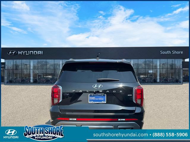 Certified 2024 Hyundai Palisade Limited AWD/4WD image 7