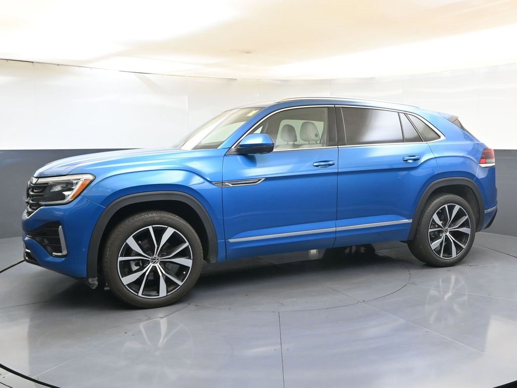 Certified 2025 Volkswagen Atlas Cross Sport SEL Premium R-Line image 2