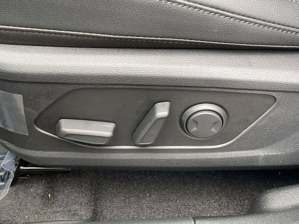 New 2026 Kia Sportage X-Line AWD/4WD image 13
