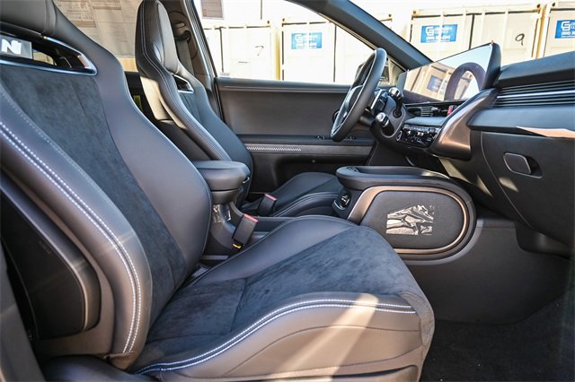 New 2025 Hyundai Ioniq 5 N image 17