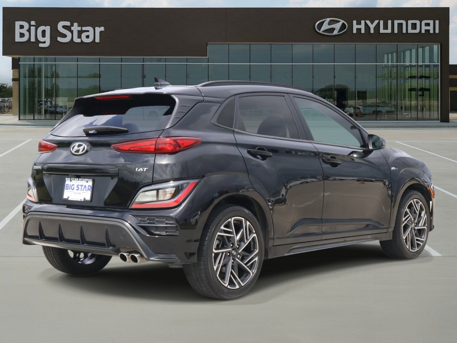 Used 2023 Hyundai Kona N Line w/ Cargo Package FWD image 4
