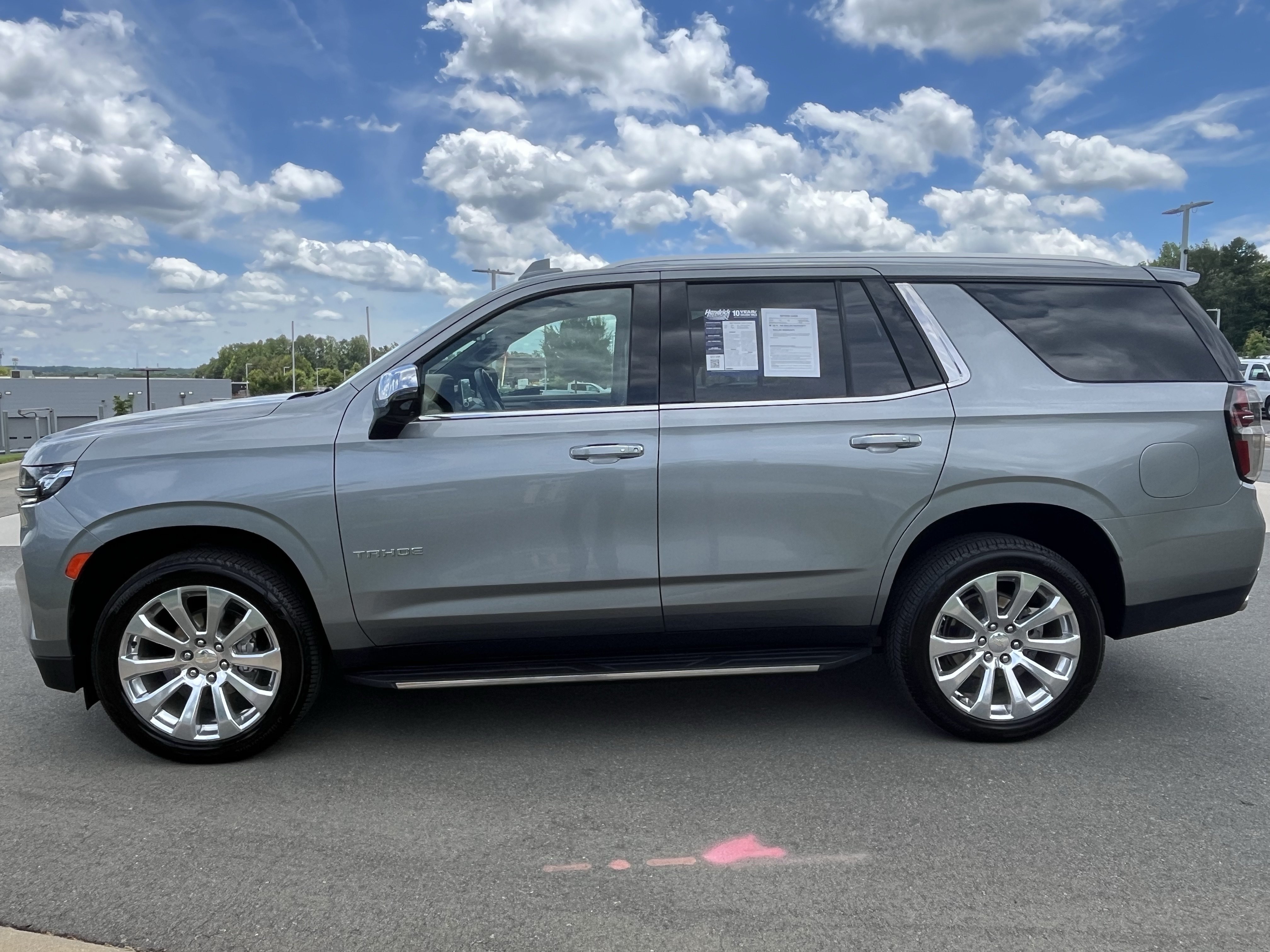 Used 2023 Chevrolet Tahoe Premier w/ Premium Package 2 AWD/4WD image 6