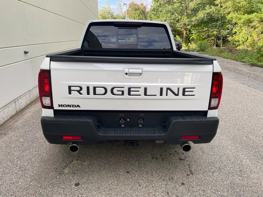 Certified 2024 Honda Ridgeline RTL image 5