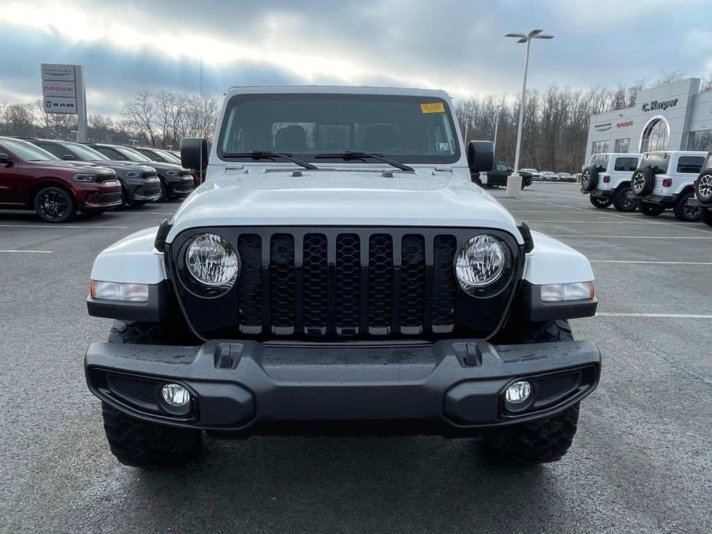 Used 2022 Jeep Gladiator Willys image 8