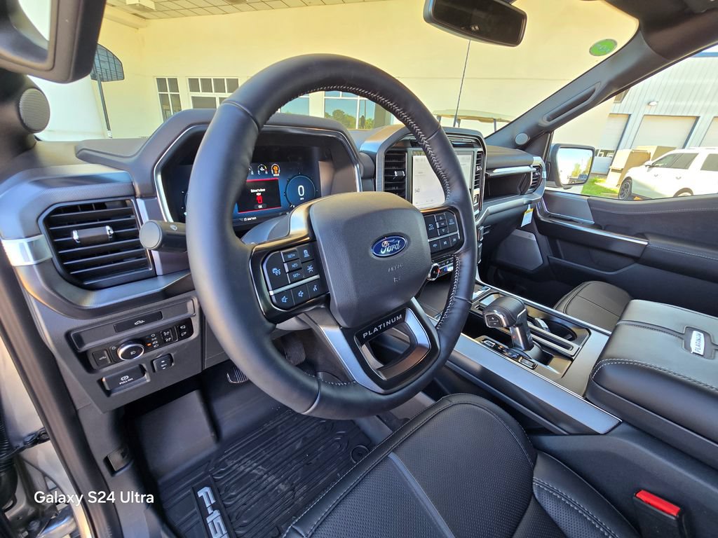New 2026 Ford F150 Platinum w/ Equipment Group 700A Standard AWD/4WD image 14