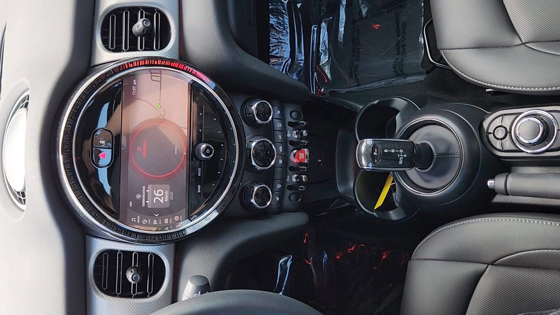 Used 2024 MINI Cooper 4-Door Hardtop image 16