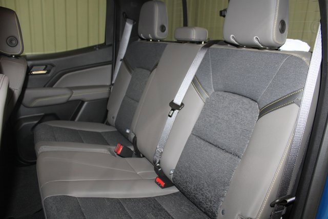 Used 2024 Chevrolet Colorado ZR2 w/ Technology Package image 17