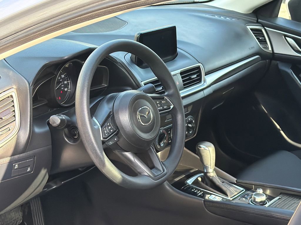 Used 2017 MAZDA MAZDA3 Sport image 10