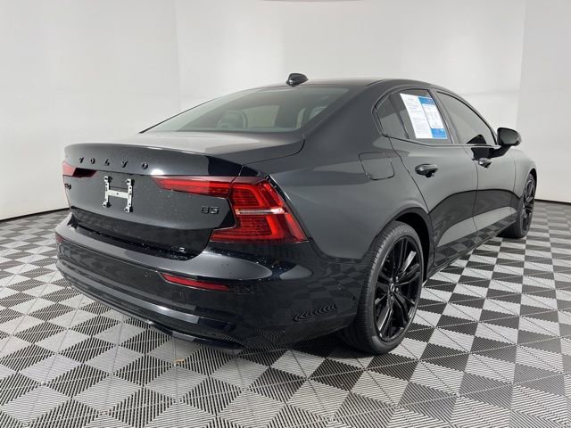 Used 2024 Volvo S60 B5 Plus FWD image 11