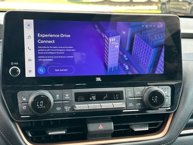 Used 2024 Toyota Grand Highlander AWD Hybrid image 25
