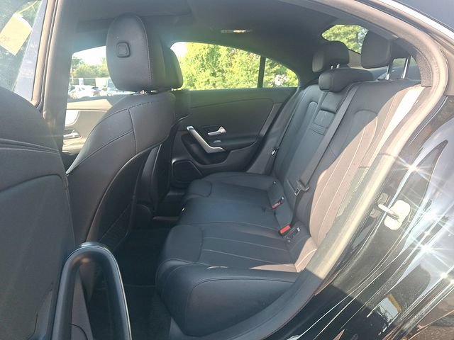 Used 2025 Mercedes-Benz CLA 250 image 10