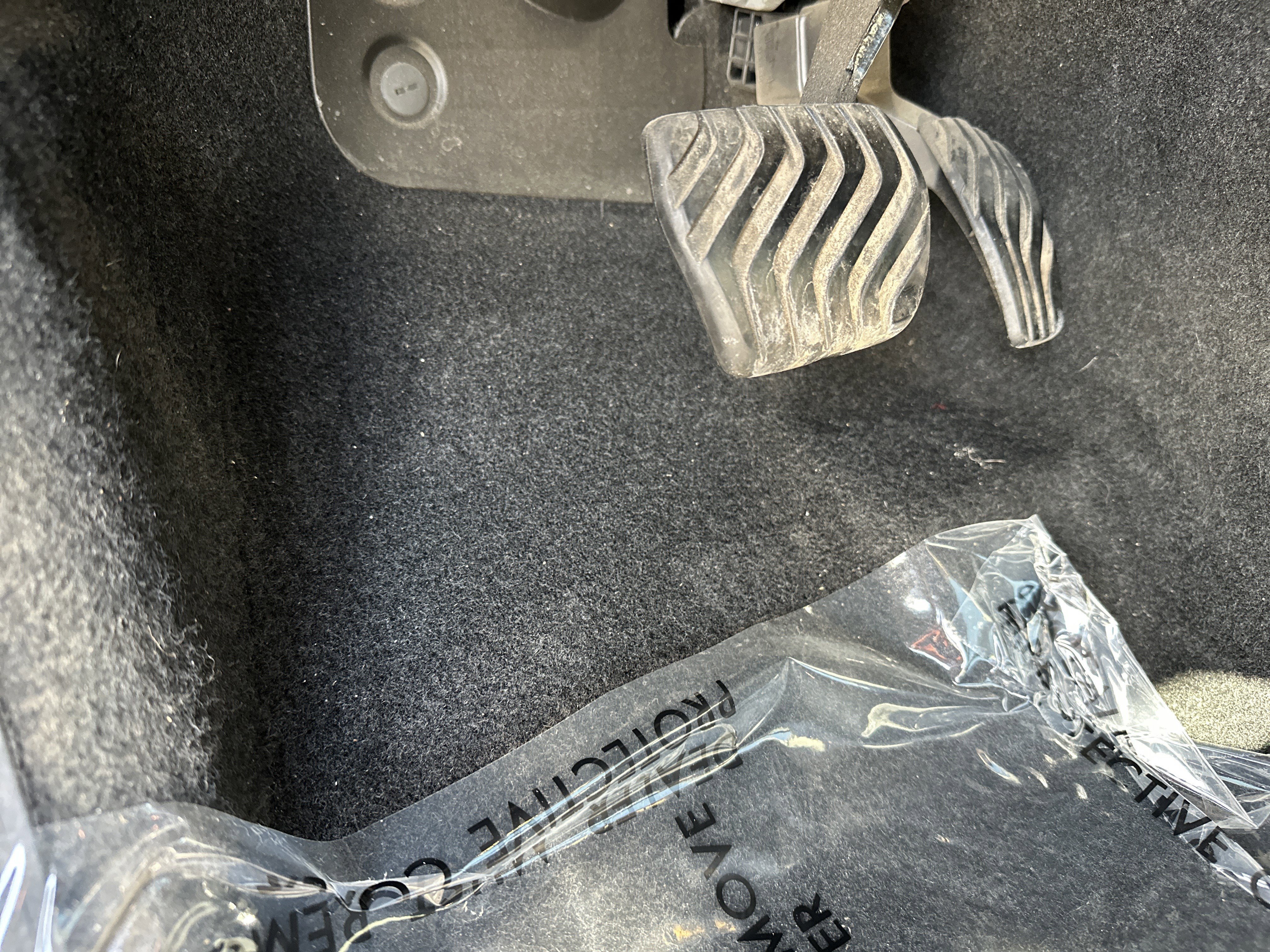 Used 2019 INFINITI QX50 Essential w/ Premium Heat Package image 17