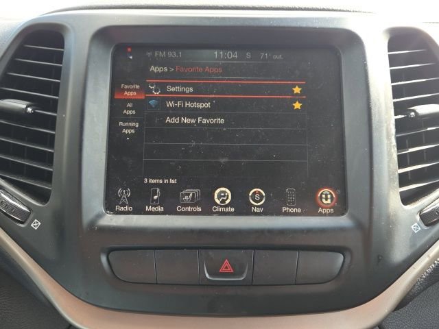 Used 2015 Jeep Cherokee Latitude w/ Cold Weather Group image 30