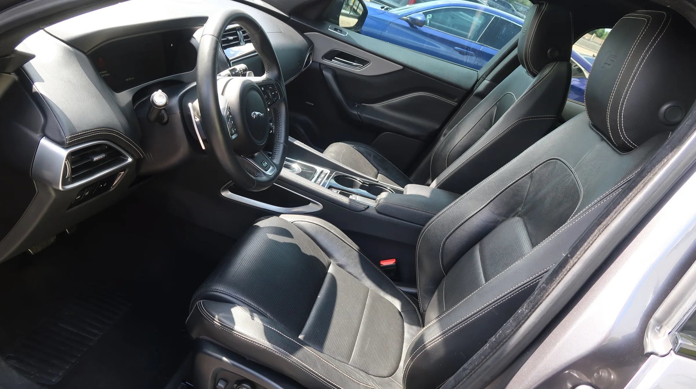 Used 2017 Jaguar F-PACE S AWD/4WD image 18