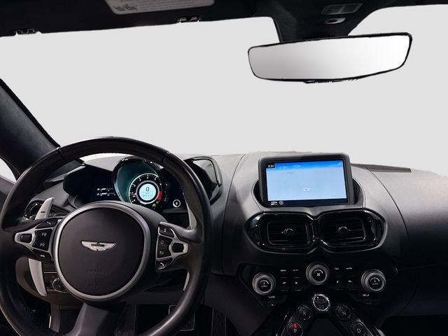 Used 2020 Aston Martin V8 Vantage Coupe image 23