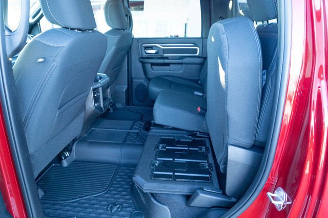 New 2026 RAM 3500 Big Horn AWD/4WD image 28