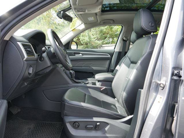 Used 2022 Volkswagen Atlas SE image 12