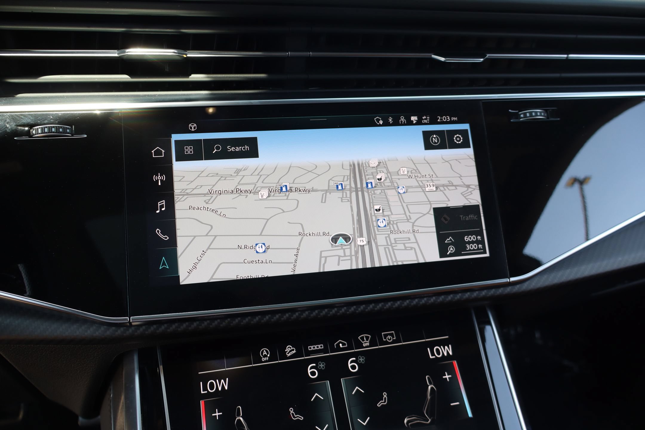 Used 2021 Audi RS Q8 w/ Carbon Optic Package AWD/4WD image 22