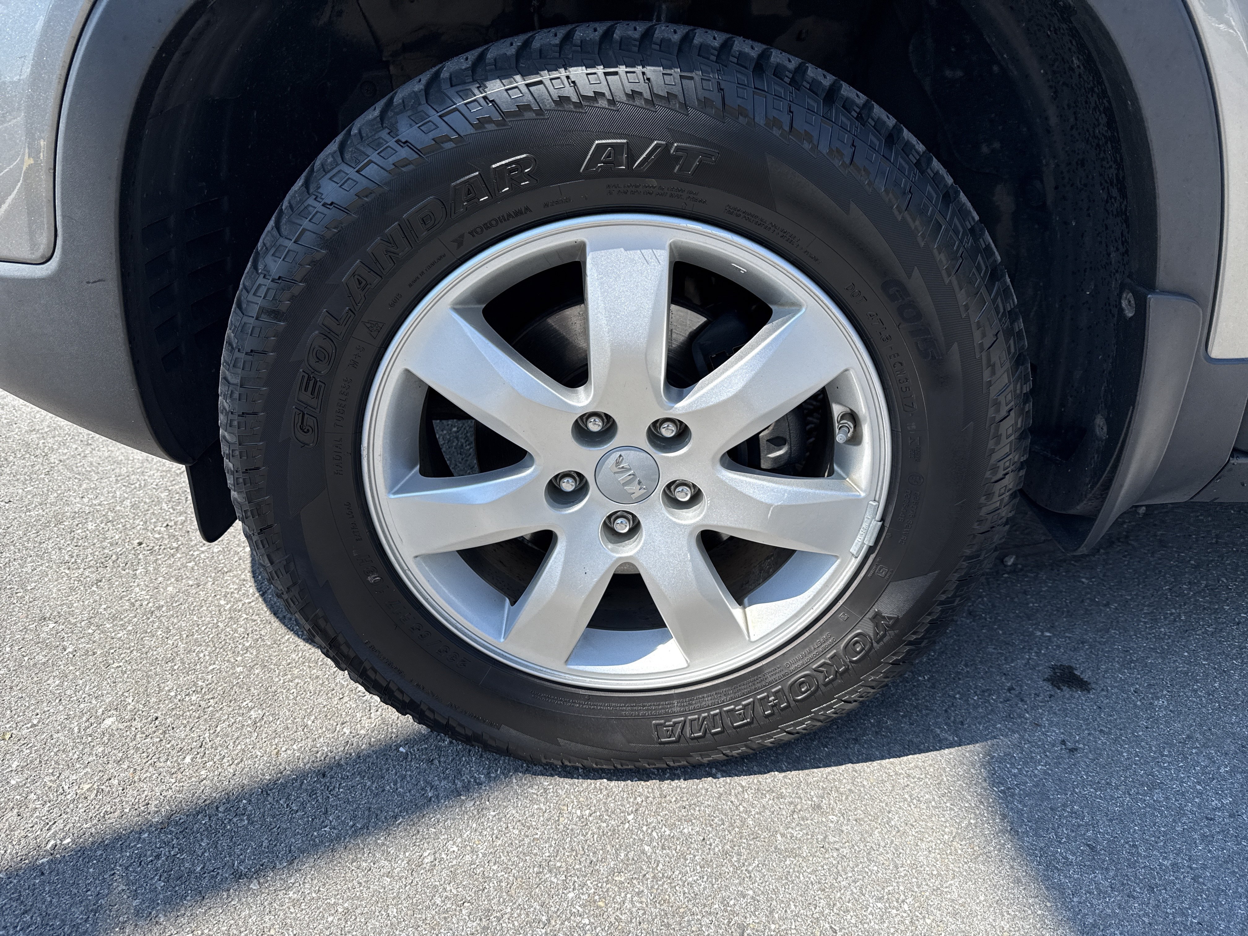 Used 2012 Kia Sorento LX w/ Convenience Pkg AWD/4WD image 11