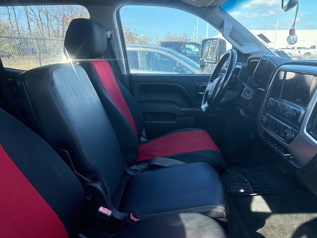 Used 2015 GMC Sierra 2500 SLE w/ Suspension Package, Off-Road image 3