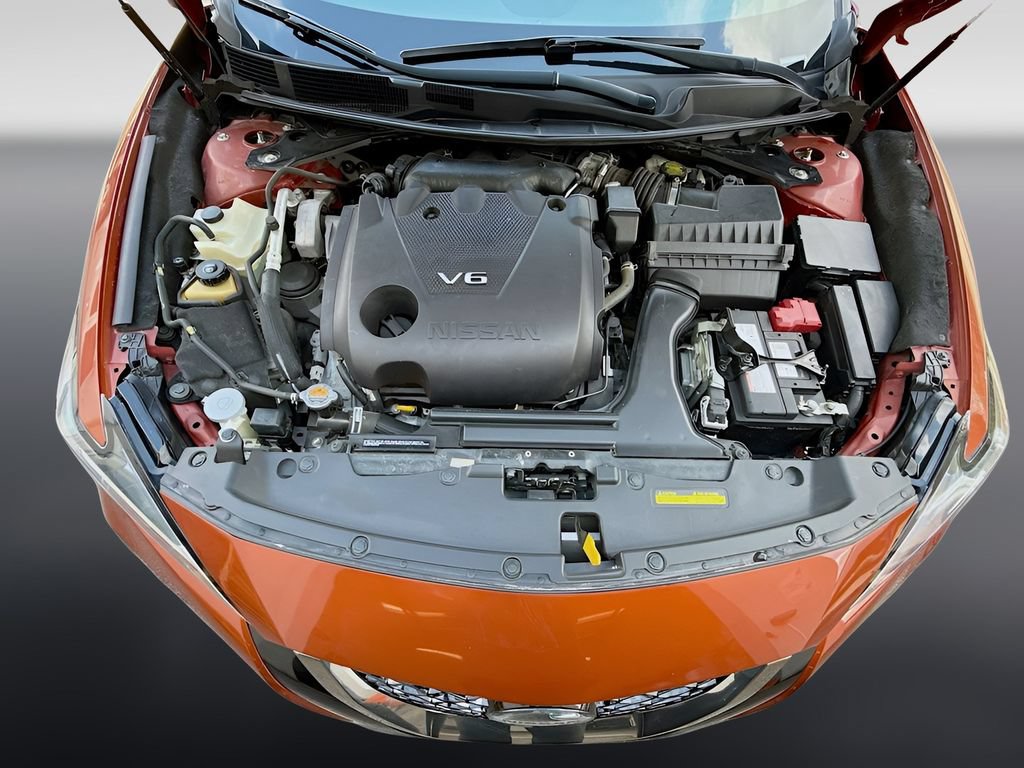 Used 2022 Nissan Maxima SR w/ Sport Mat Group FWD image 32