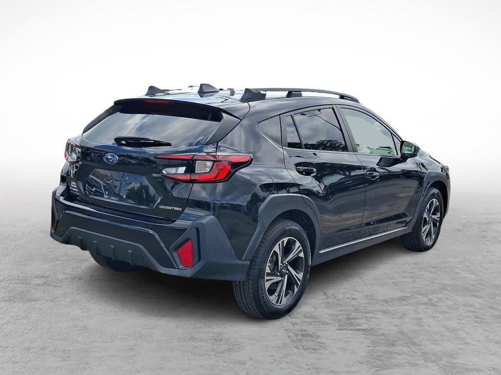 Used 2024 Subaru Crosstrek 2.0i Premium AWD/4WD image 5