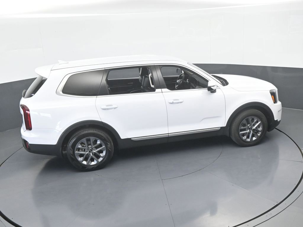 Used 2025 Kia Telluride LX FWD image 55