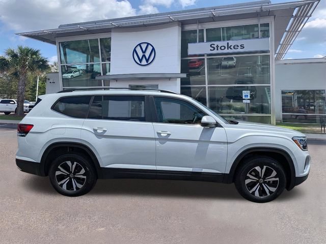 New 2026 Volkswagen Atlas SE FWD image 3