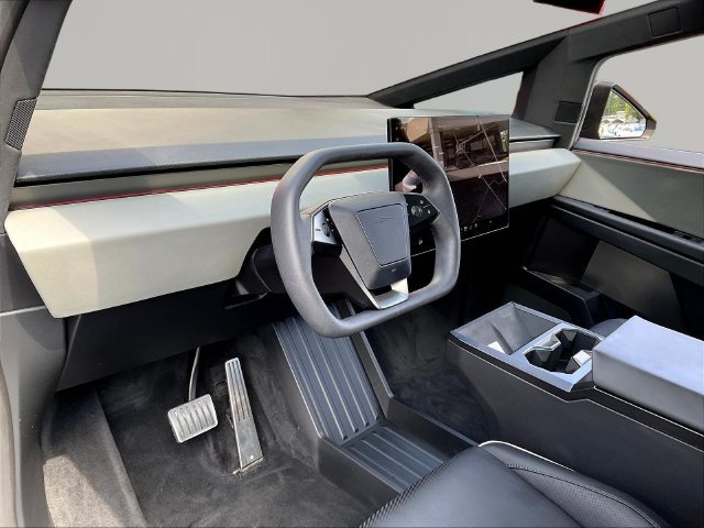 Used 2024 Tesla Cybertruck AWD Crew Cab image 19