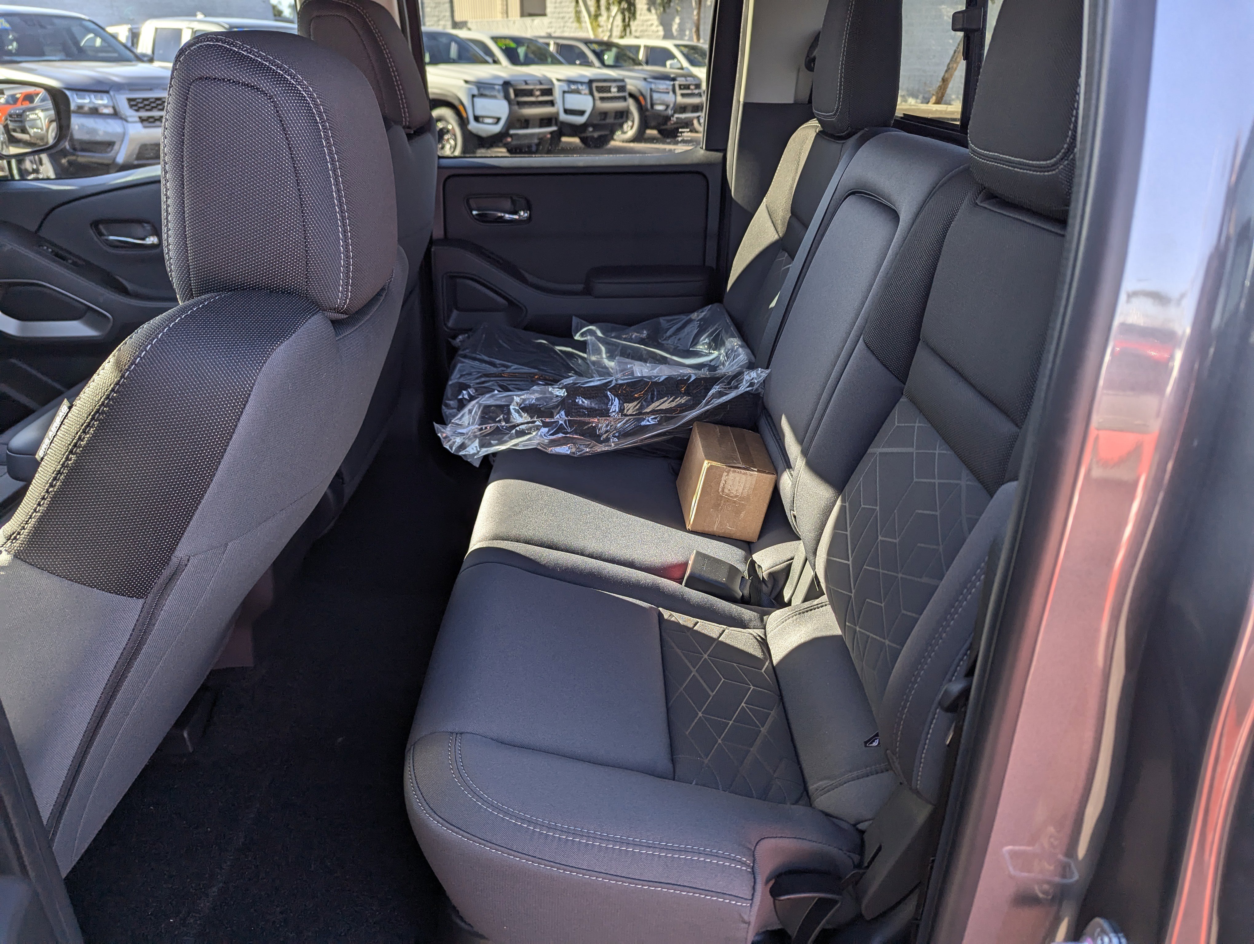 New 2026 Nissan Frontier SV w/ SV Convenience Package image 9