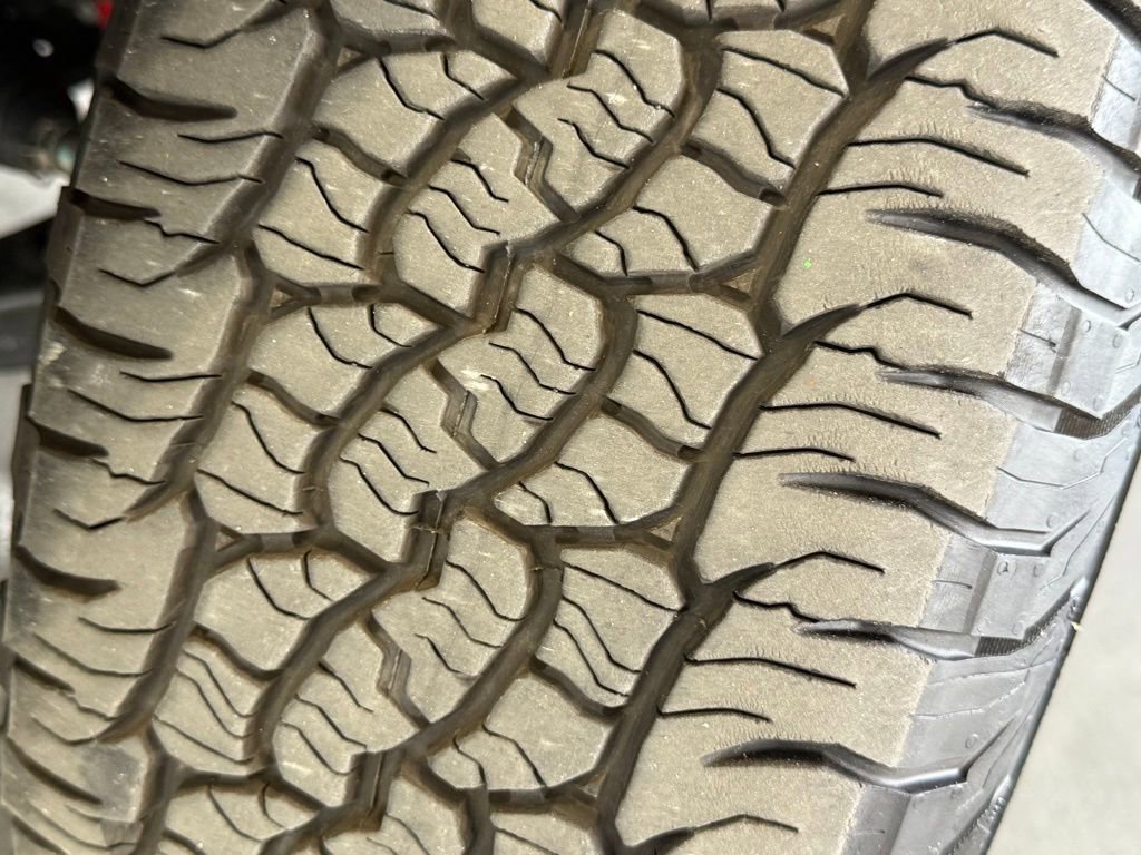 Certified 2025 Toyota Tacoma TRD Off-Road image 15