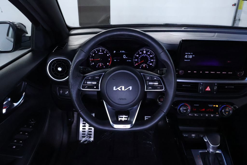 Used 2023 Kia Forte GT-Line image 18