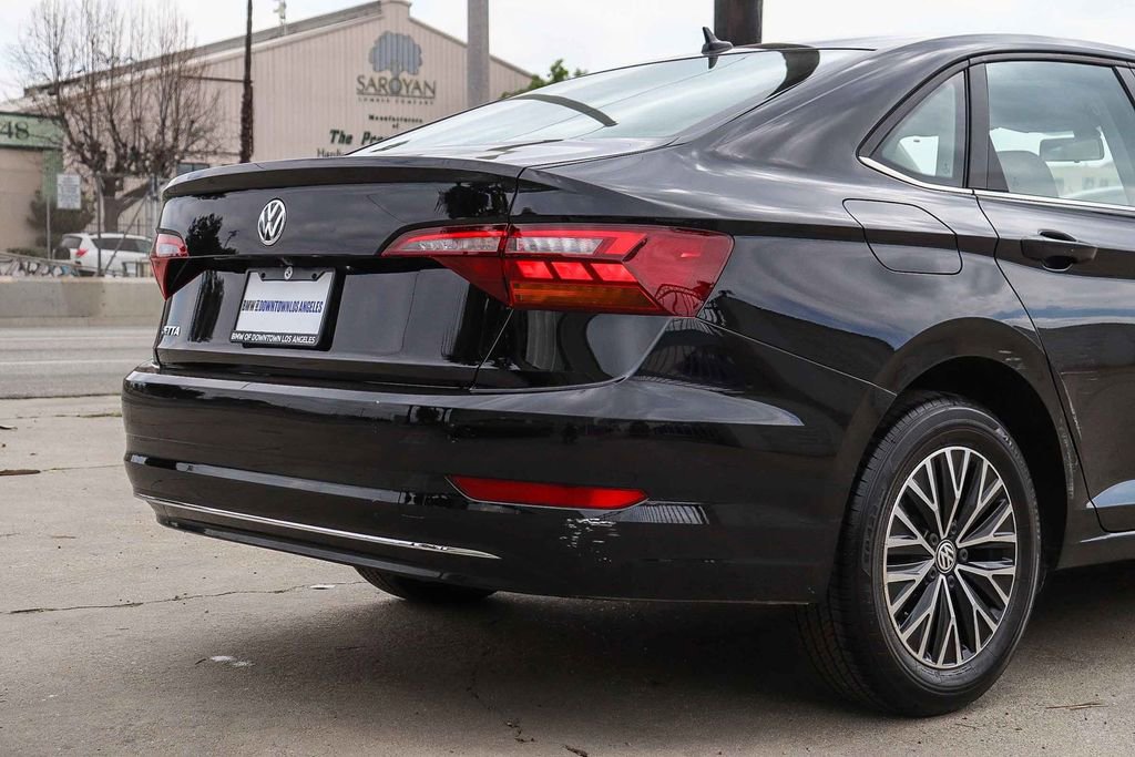 Used 2019 Volkswagen Jetta SE image 10
