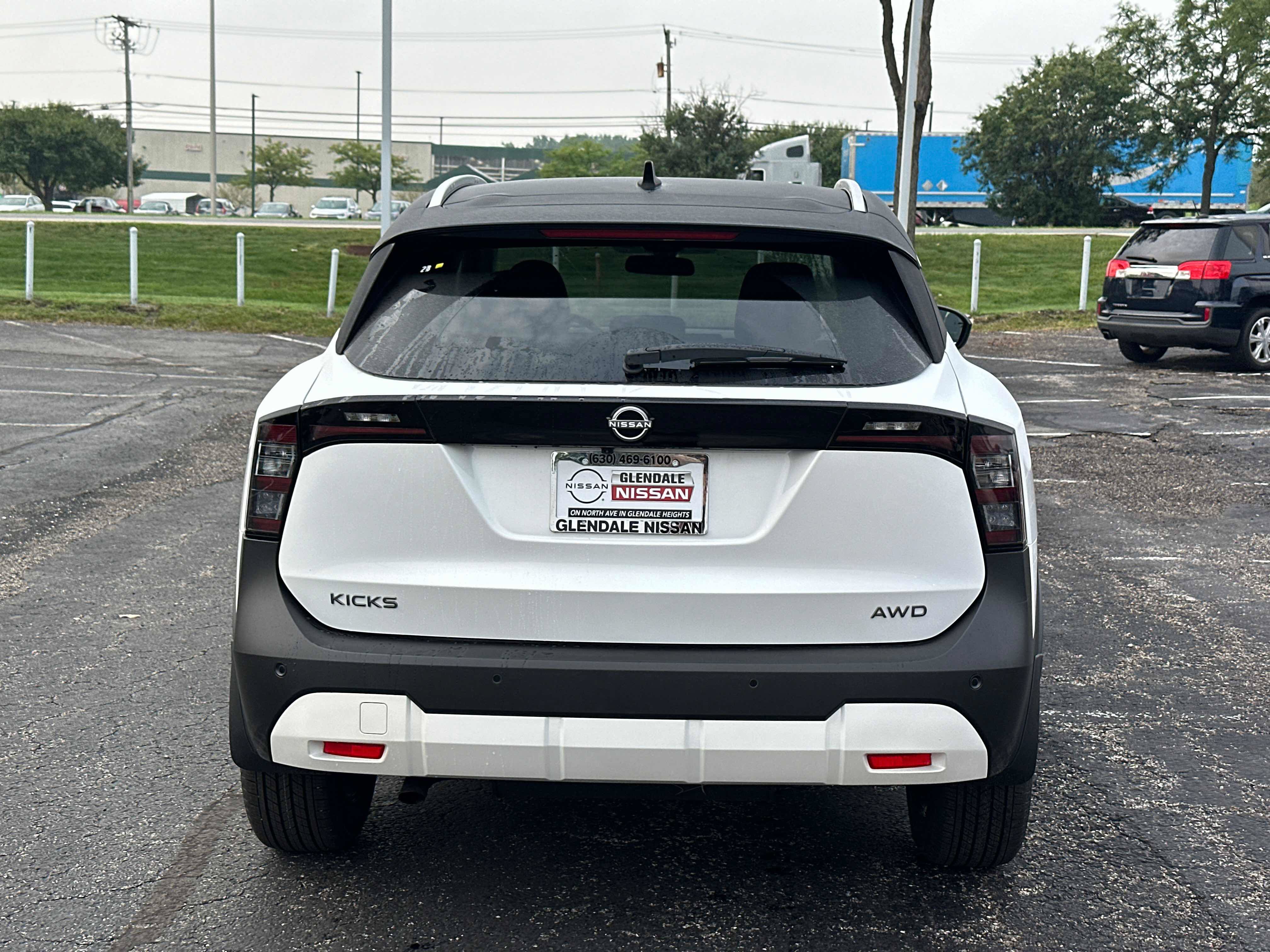 New 2026 Nissan Kicks SV AWD/4WD image 5