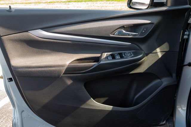Used 2023 Chevrolet Bolt EUV LT FWD image 8