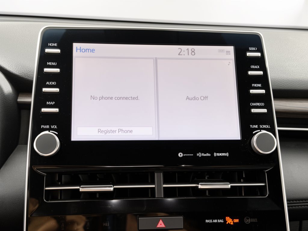 Used 2022 Toyota Avalon XLE FWD image 23