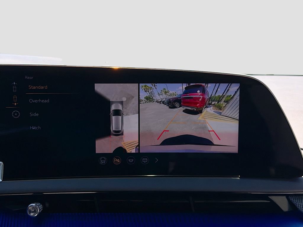 Certified 2025 Cadillac Optiq Sport 2 image 33