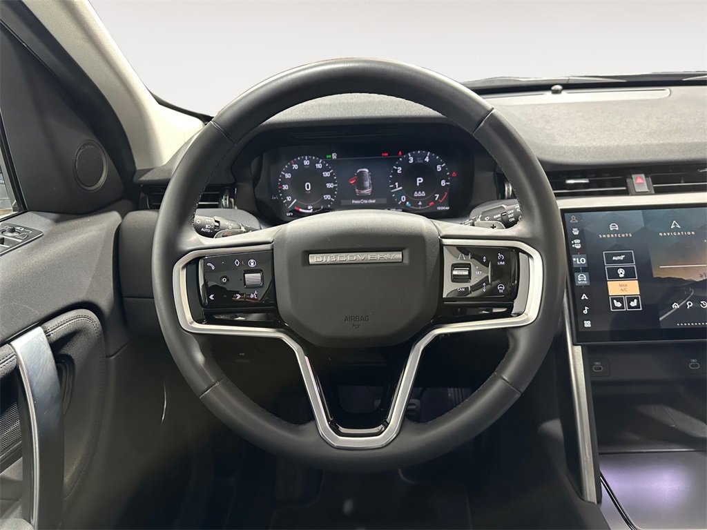 Used 2024 Land Rover Discovery Sport S image 11