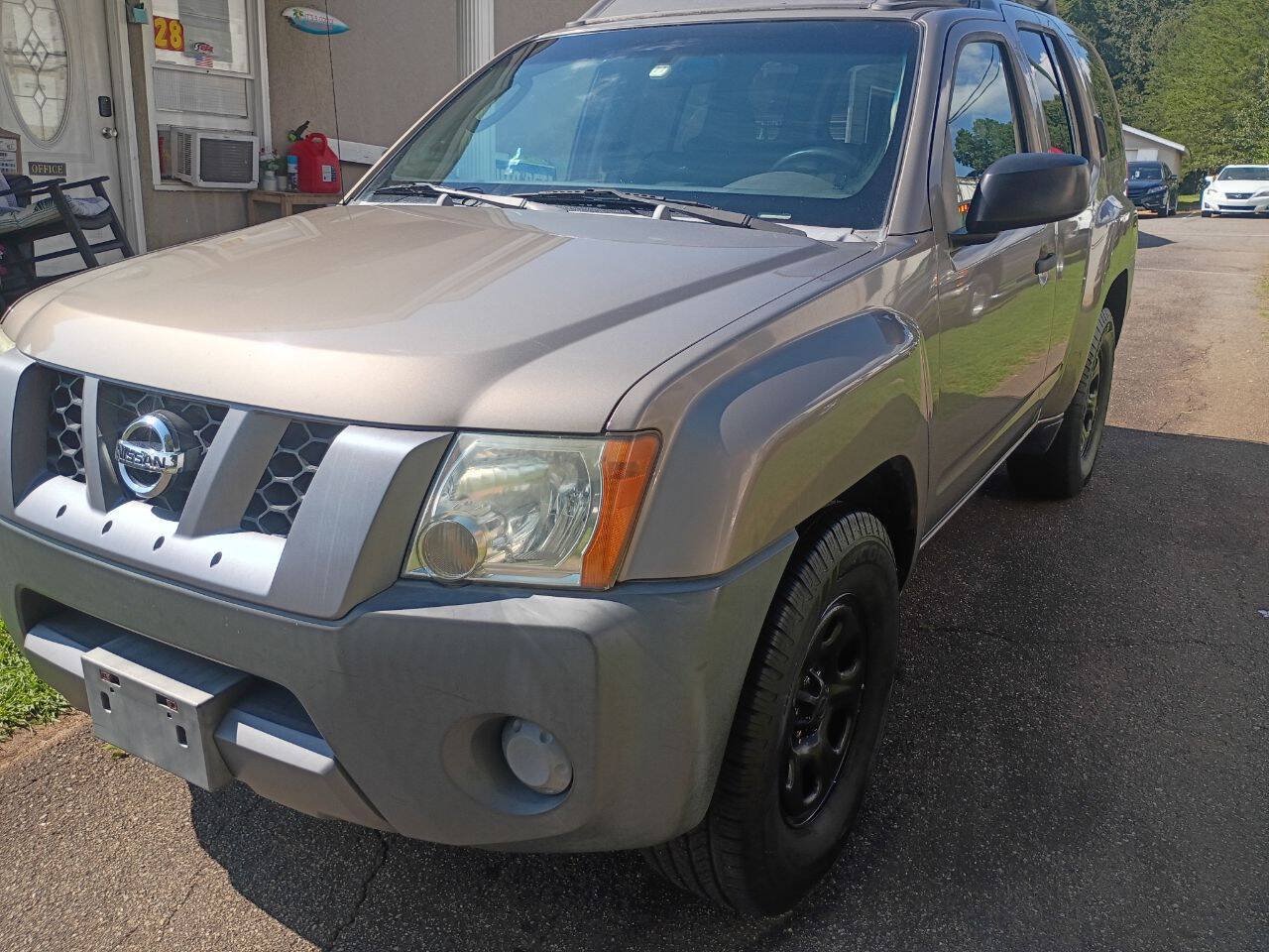 Used 2007 Nissan Xterra X w/ Power Pkg RWD image 2