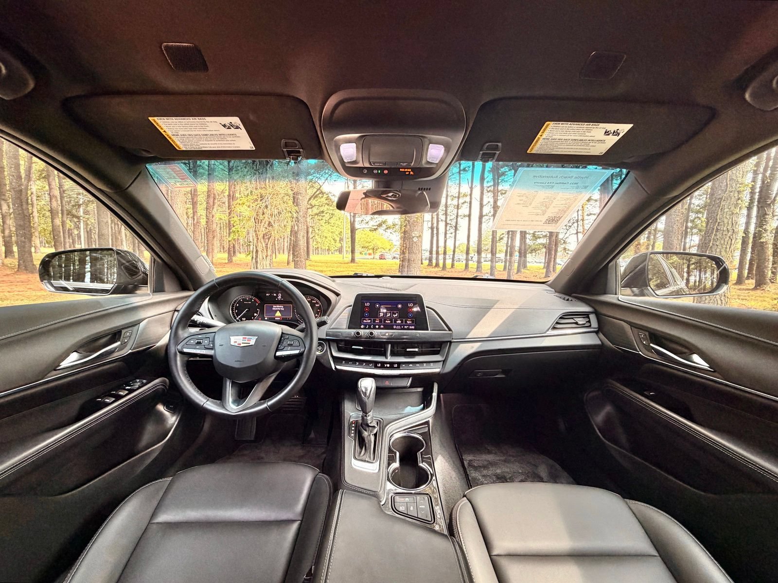 Used 2021 Cadillac CT4 Luxury RWD image 2