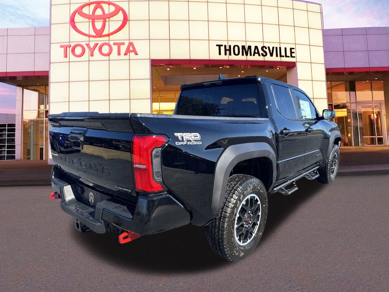 Used 2024 Toyota Tacoma TRD Off-Road image 5