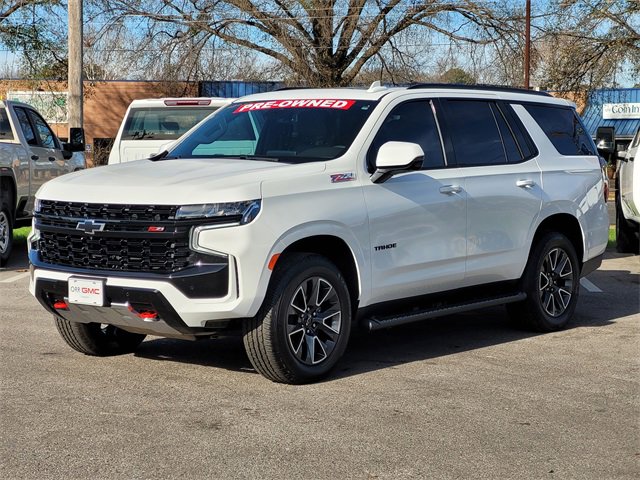 Used 2024 Chevrolet Tahoe Z71 w/ Luxury Package image 3