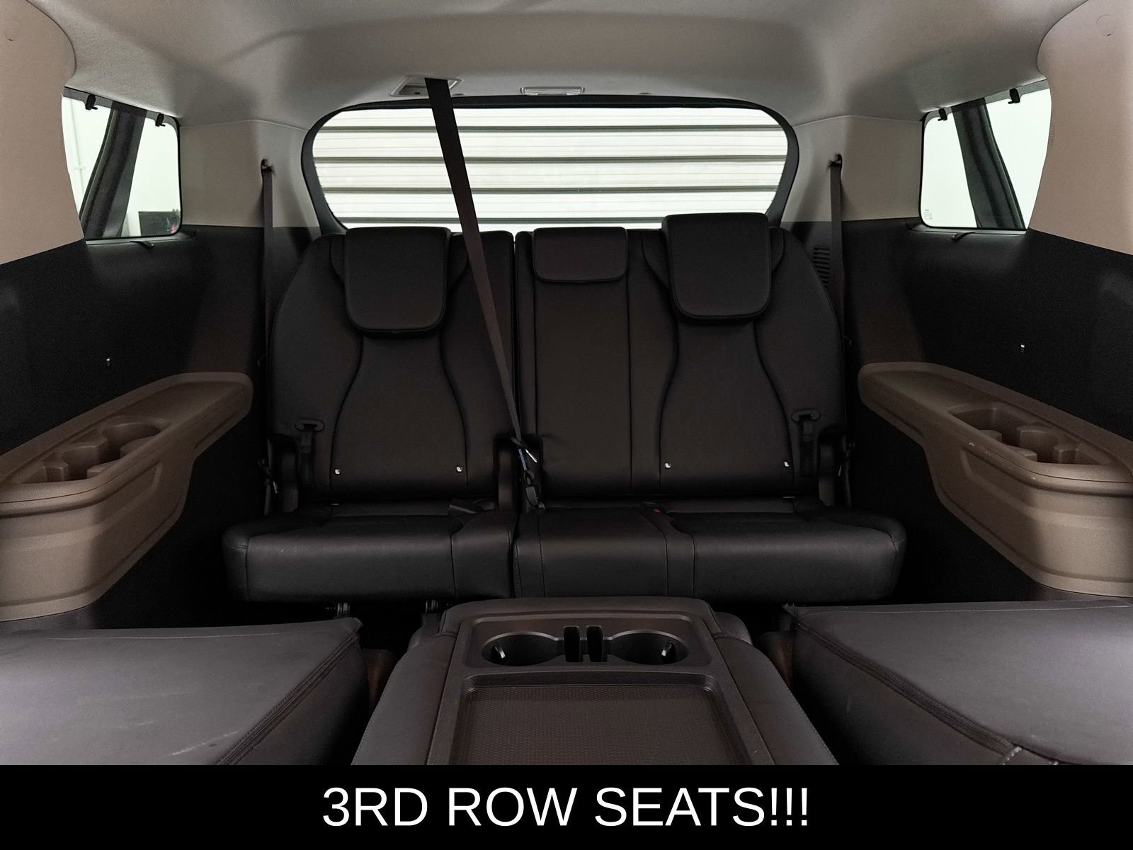 Certified 2025 Kia Carnival EX image 10