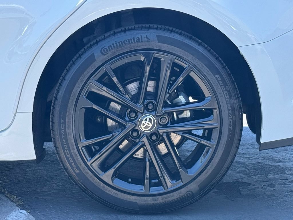 Certified 2025 Toyota Camry SE FWD image 17