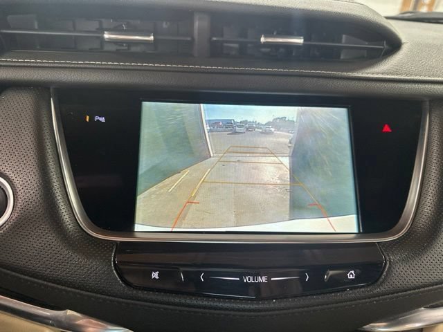 Used 2019 Cadillac XT5 FWD image 11