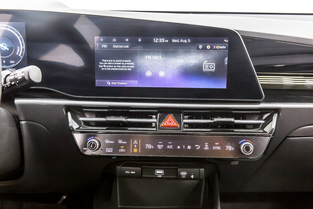 Used 2024 Kia Niro Wind FWD image 18