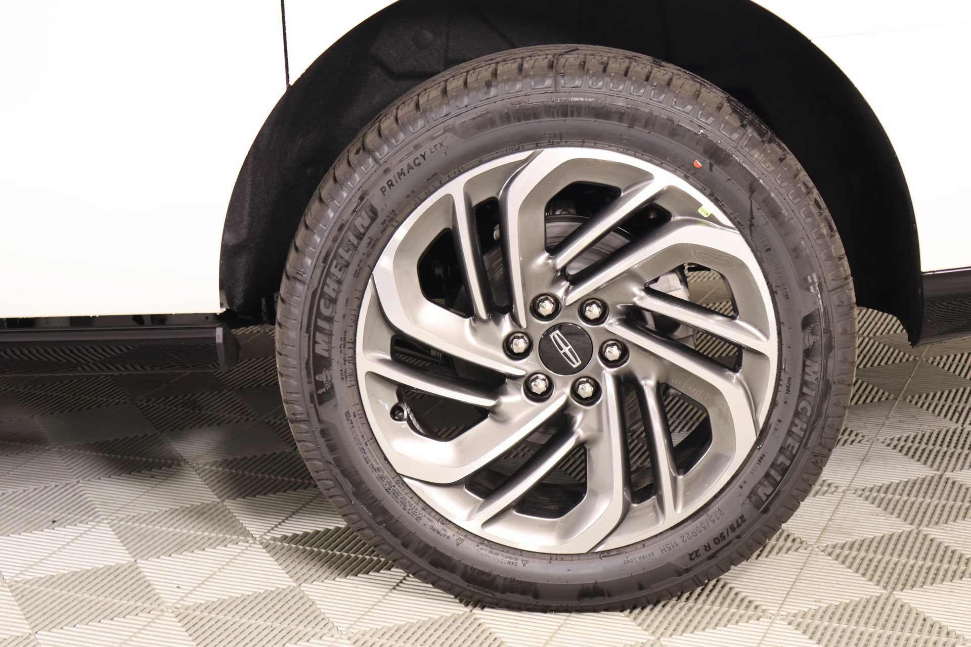 New 2026 Lincoln Navigator L Reserve AWD/4WD image 21